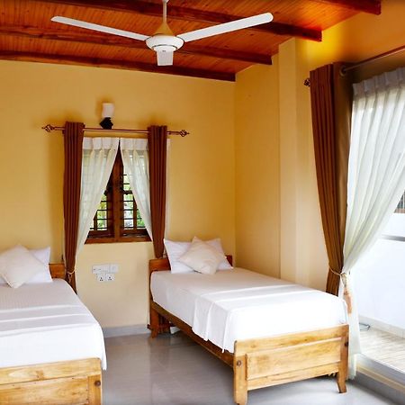 Bluewater Beach Resort Trincomalee Exterior photo